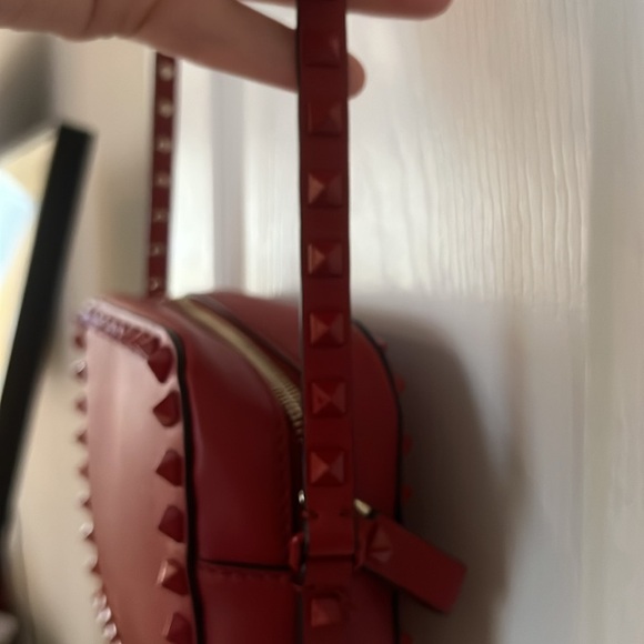 Genuine Valentino red on red Rockstud camera bag - Picture 5 of 8